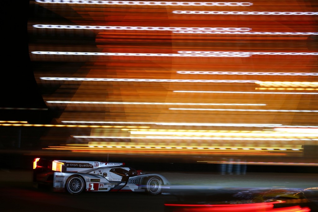 2013: una delle tre Audi in gara nella notte di Le Mans -foto:www.motorsport.motorionline.com-