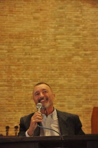 Ospite durante la terza edizione del festival Encuentro, Arturo Pérez-Reverte
