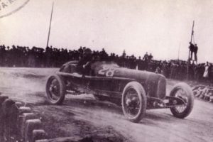 Ferrari e Ramponi in gara al Circuito del Savio, giugno 1923