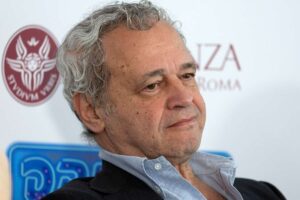 il giornalista enrico mentana