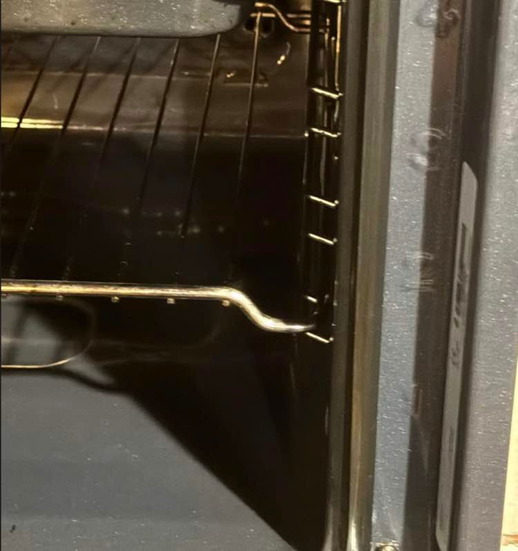 Alla scoperta dei numeri sul lato del forno