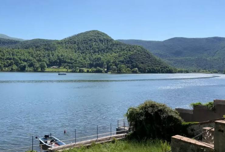 vista sul lago di piediluco