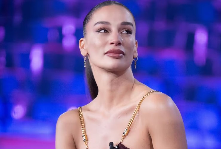 francesca tocca a verissimo