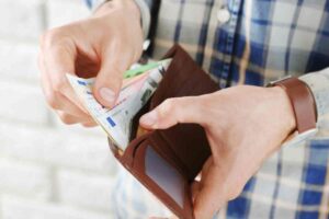 Portafoglio con euro