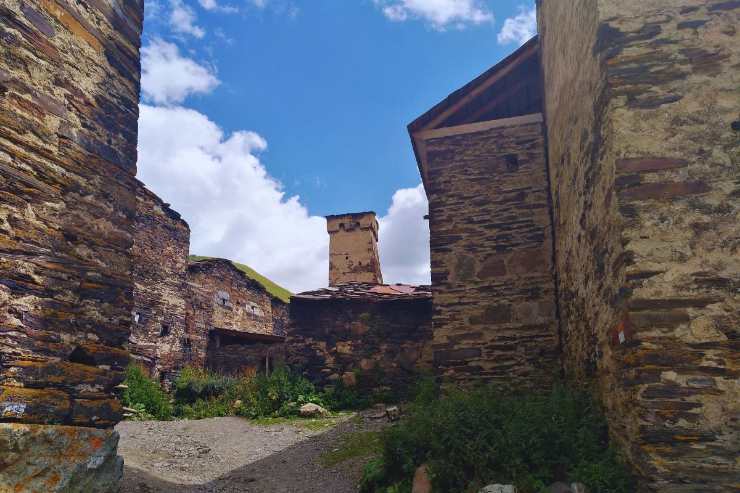 Costruzioni medievali di Bassiano