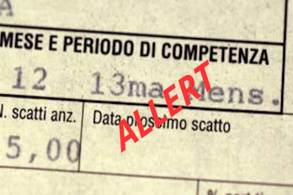 cedolino tredicesima e scritta allert