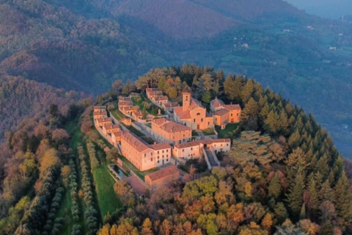 eremo di santa maria annunziata in cima al monte rua