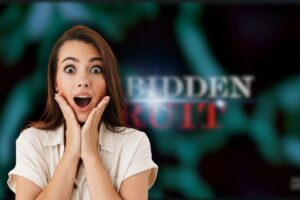 logo forbidden fruit e donna sorpresa