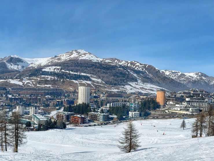 sestriere innevata