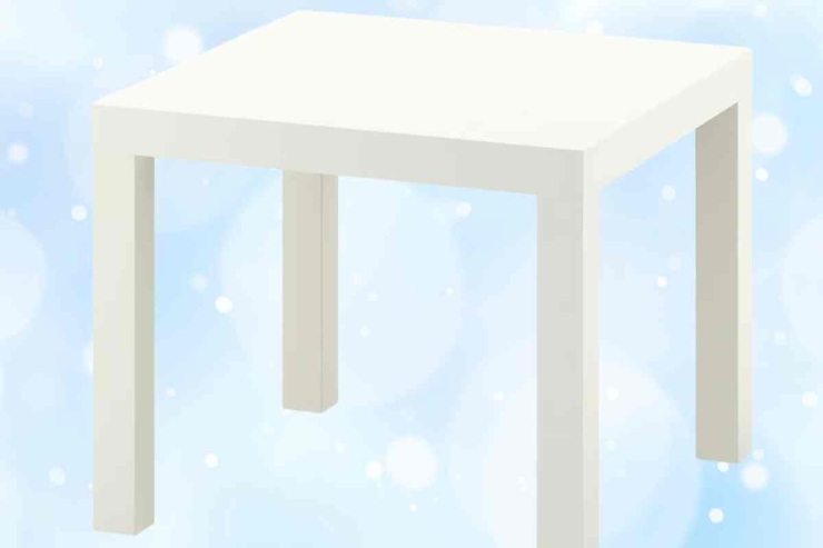 Tavolino bianco