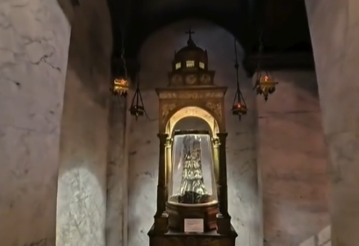 una parte della colonna su cui fu legato cristo durante la flagellazione