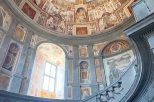 la scala a lumaca progettata dal Vignola